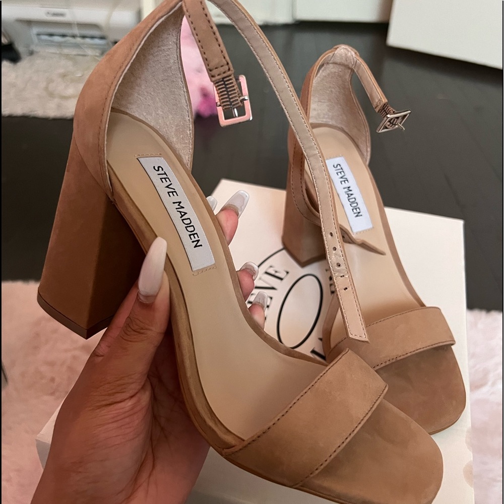 Tan Sued Steve Madden Heels